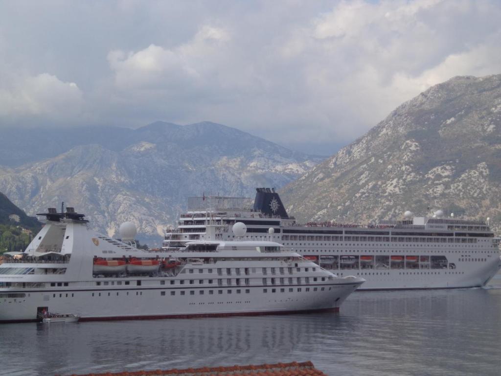 Apartments Bogdanovic Kotor Exterior foto